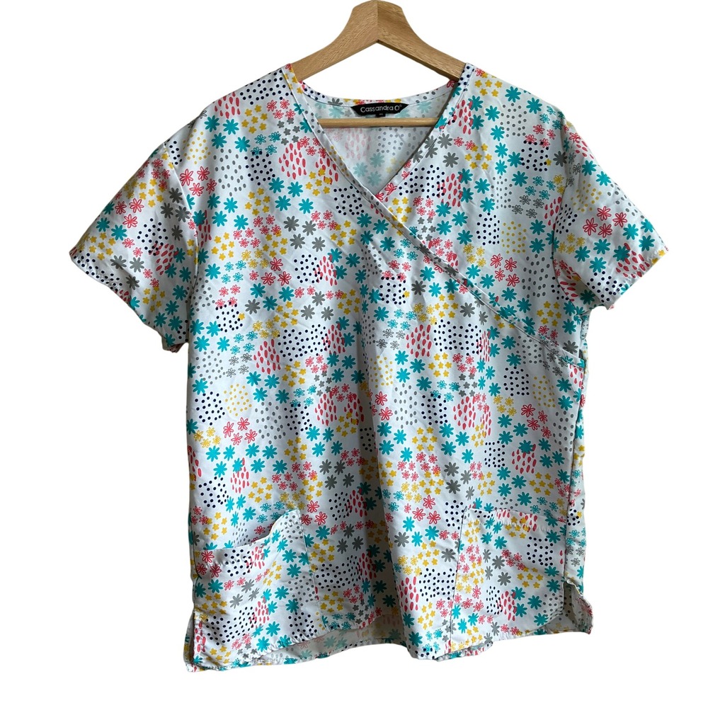 Cassandra O Floral Polka Dot Scrub Top XL White Multicolor Women Polyester